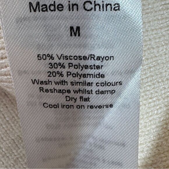 Pretty Little Thing Ribbed Knit Racer Back Crop Tank Top Cream Medium - Picture 10 of 12